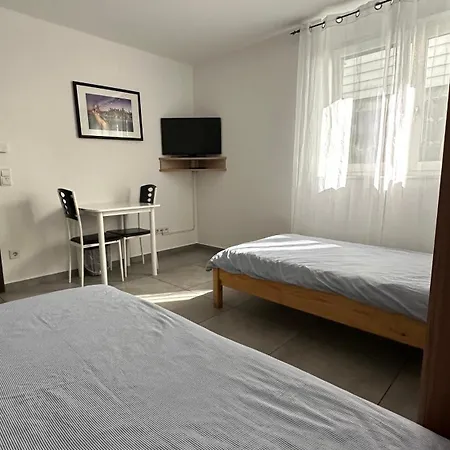 Zimmervermietung Aras Apartmán
