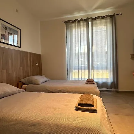 Zimmervermietung Aras * Paderborn