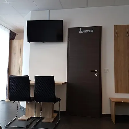 Zimmervermietung Aras * Paderborn