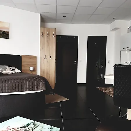 Zimmervermietung Aras * Paderborn