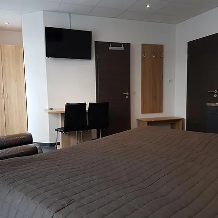 Zimmervermietung Aras * Paderborn