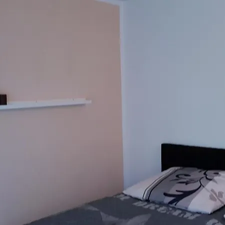 Zimmervermietung Aras Apartmán