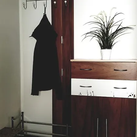 Zimmervermietung Aras Apartmán Paderborn