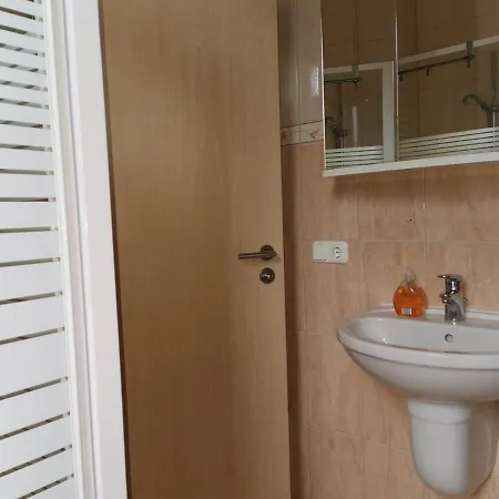 Zimmervermietung Aras Appartement