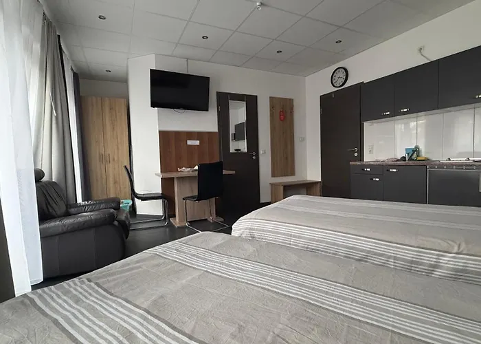 Zimmervermietung Aras * Paderborn