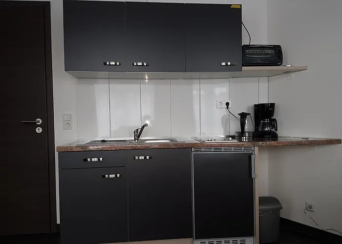 Zimmervermietung Aras *