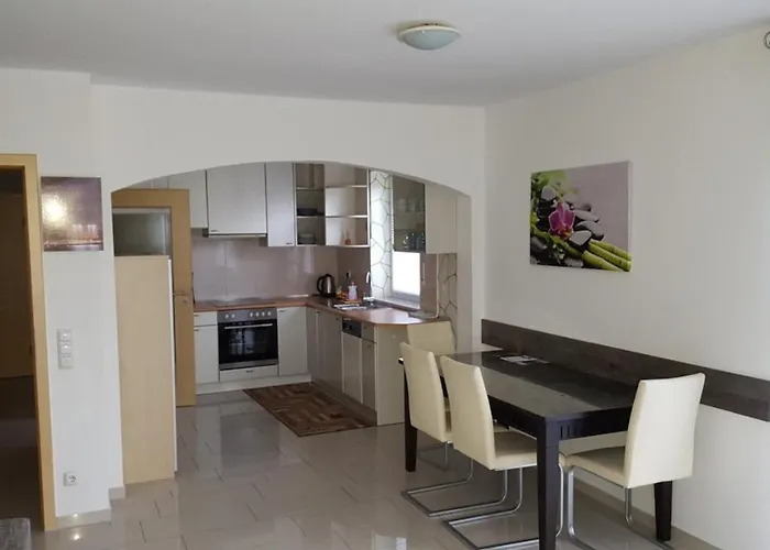 Zimmervermietung Aras * Paderborn