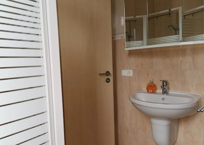 Zimmervermietung Aras Daire